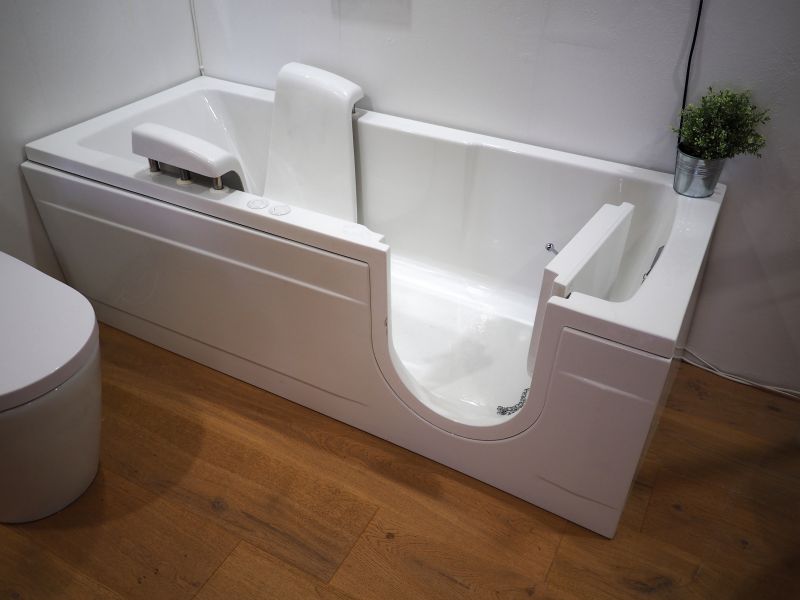 Top Bathtub Installation Companies in Hartland, WI